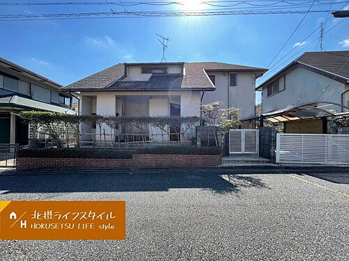 兵庫県川西市けやき坂２丁目 中古住宅