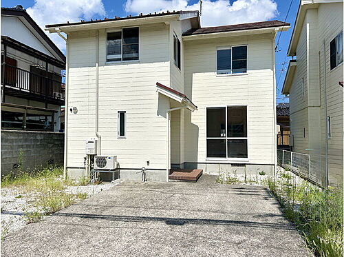 富山県富山市田中町１丁目 1700万円