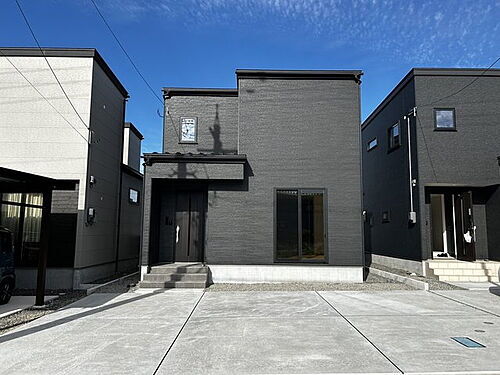 福井県鯖江市水落町 2690万円 5LDK