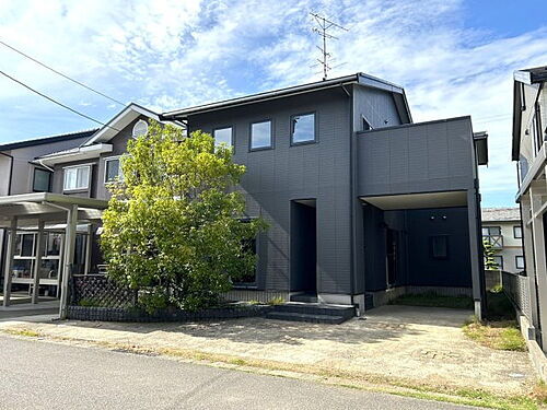 福井県坂井市春江町境 2280万円