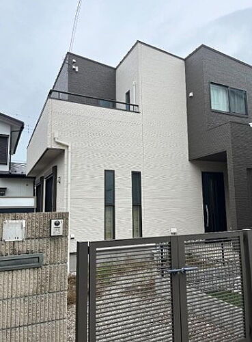 埼玉県鶴ヶ島市大字下新田 中古住宅