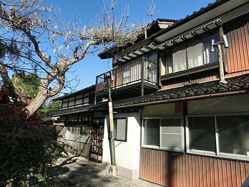 新潟県佐渡市城腰 480万円