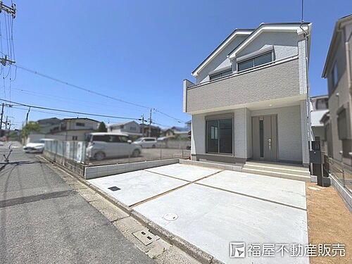 大阪府堺市北区百舌鳥梅北町３丁 5290万円 4LDK