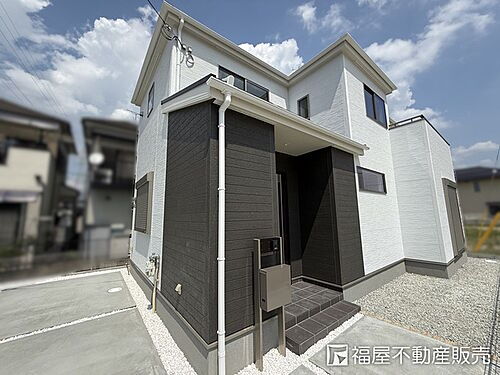 奈良県大和郡山市野垣内町 3580万円 4LDK