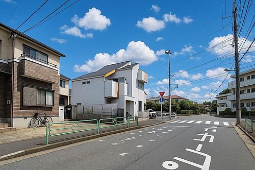 東京都狛江市東和泉３丁目 中古住宅