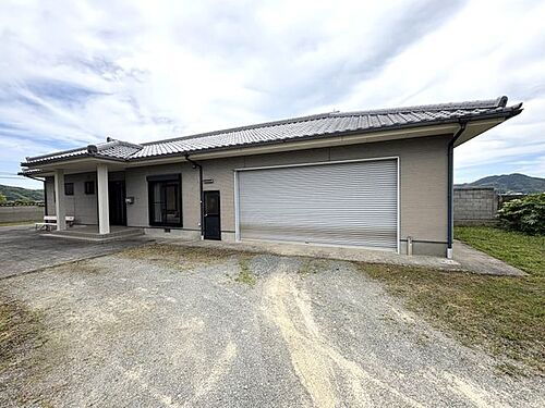 徳島県阿南市上大野町城之内 1500万円