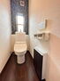 鎌ケ谷市東鎌ケ谷１丁目　中古戸建 明るく清潔感のある、ウォシュレットトイレです 