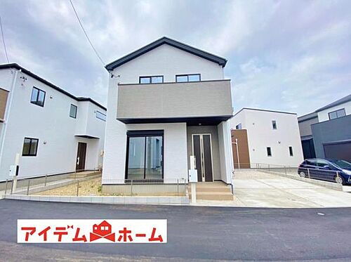 愛知県岩倉市八剱町郷東 3698万円 4LDK