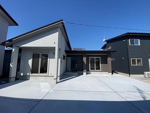 福島県郡山市富田町字大徳南 中古住宅