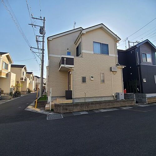 埼玉県春日部市緑町１丁目 2499万円