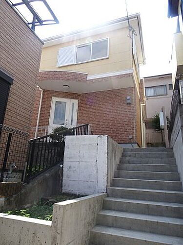 兵庫県川西市錦松台 2280万円
