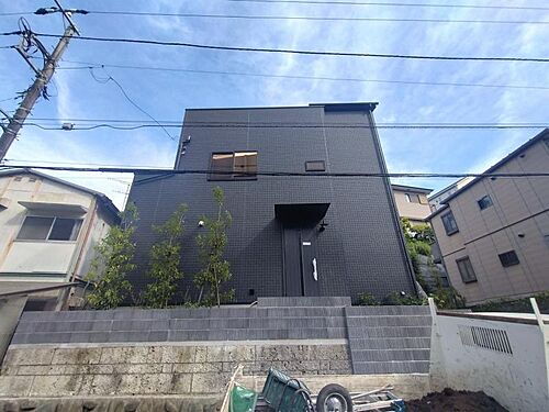 神奈川県鎌倉市津西１丁目 4980万円 4LDK