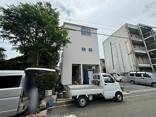 東京都八王子市元本郷町１丁目 3880万円 4LDK