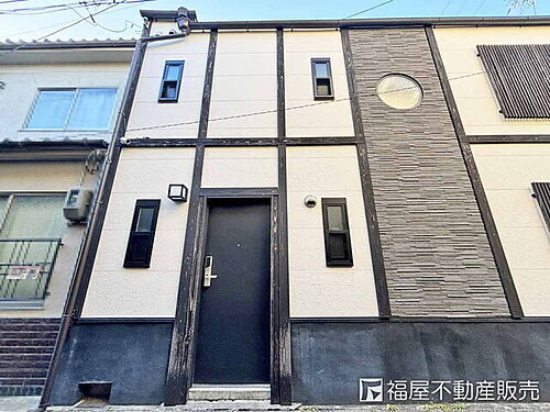 京都府京都市中京区西ノ京池ノ内町 2000万円