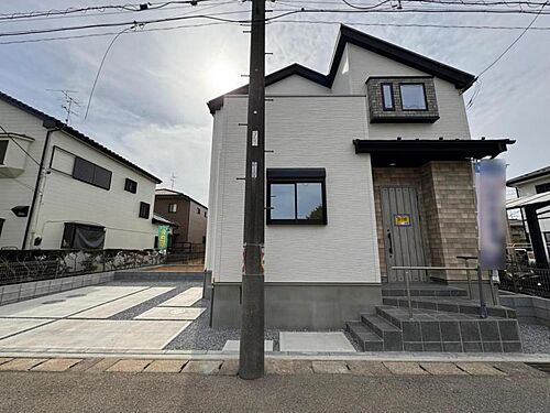 千葉県千葉市稲毛区山王町 3390万円 4LDK