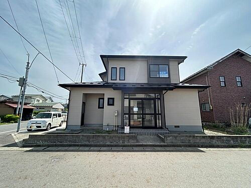 秋田県由利本荘市石脇字田尻野 1549万円 4LDK