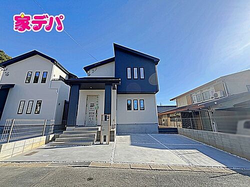 愛知県豊橋市牛川薬師町 2590万円 4LDK