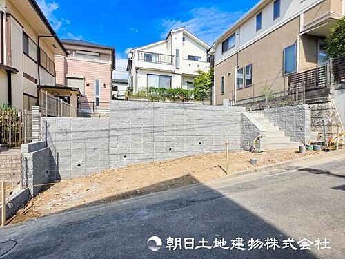 神奈川県横浜市都筑区川和町 5490万円 4LDK