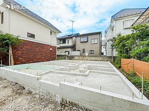 神奈川県横浜市港北区新吉田東６丁目 7490万円 4LDK