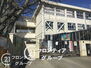 奈良市学園南１丁目　中古一戸建て 奈良市立あやめ池小学校 徒歩11分。 830m