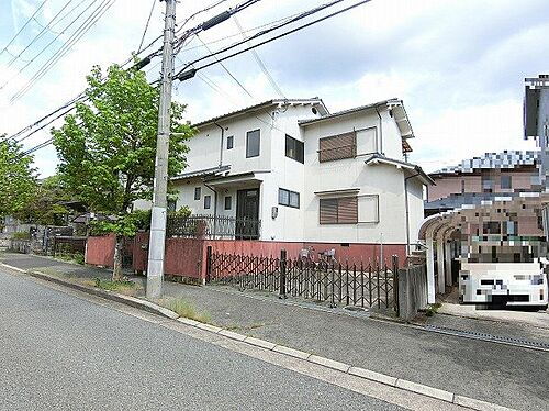 兵庫県三田市あかしあ台３丁目 中古住宅