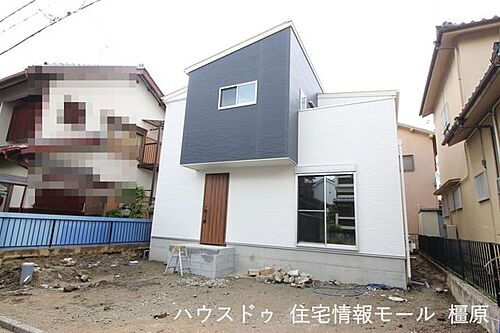 奈良県大和高田市昭和町 2898万円 4LDK