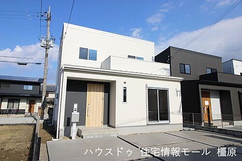 奈良県橿原市縄手町 3298万円 4LDK