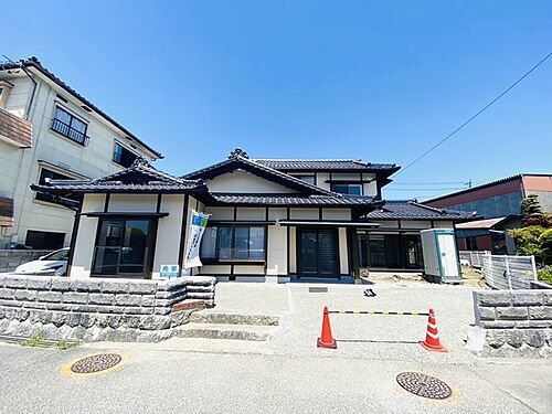 長野県飯田市座光寺 2298万円 5LDK