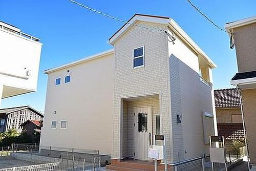 福岡県北九州市小倉南区長行西1丁目 2998万円 4LDK