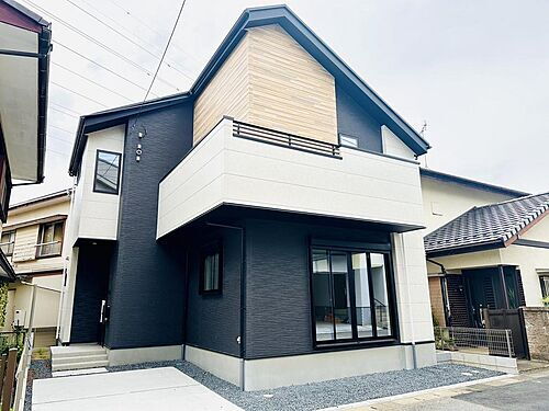 千葉県千葉市稲毛区小仲台９丁目 4888万円 4LDK
