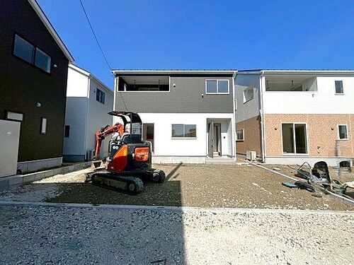 宮城県角田市角田字旭町 1660万円 4LDK