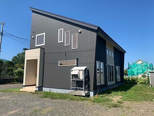 北海道白糠郡白糠町西庶路西二条南１丁目 1980万円