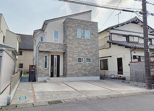 栃木県小山市駅南町５丁目 3100万円