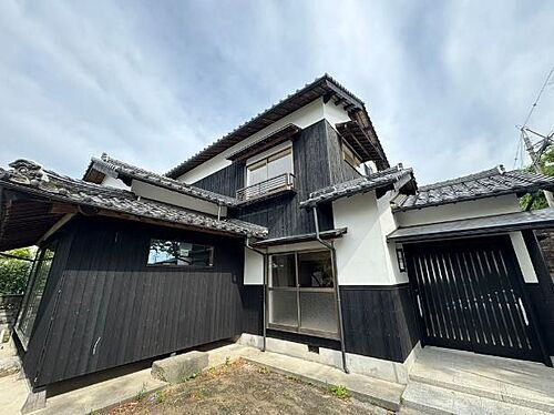 鳥取県境港市外江町 2160万円