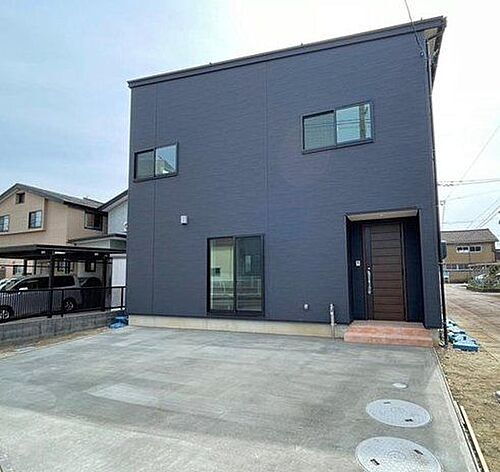 新潟県三条市林町１丁目 中古住宅