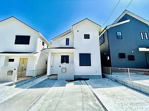 神奈川県横浜市旭区南本宿町 4980万円 4LDK
