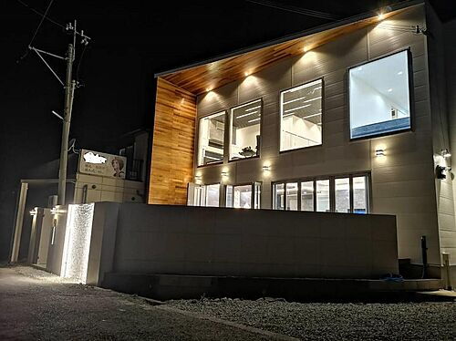 大阪府箕面市新稲１丁目 6880万円 4LDK