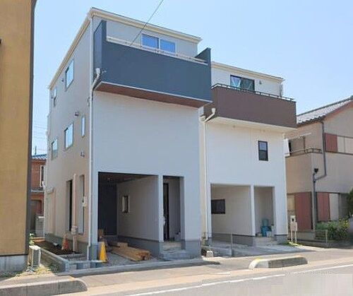埼玉県草加市清門２丁目 3490万円 4LDK