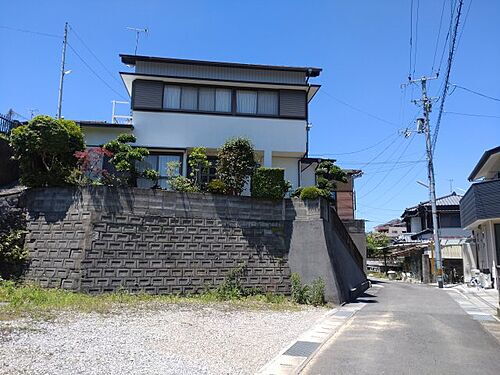 高知県高知市長尾山町 880万円