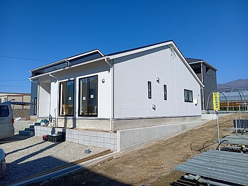 長野県東御市常田 2780万円 3LDK