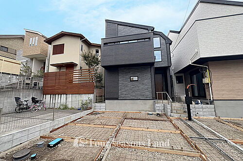 神奈川県鎌倉市腰越1丁目 6280万円 3SLDK