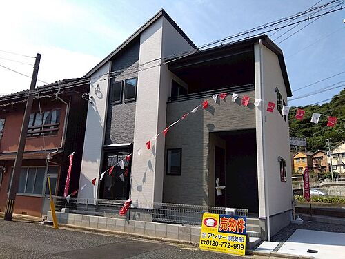 福岡県北九州市門司区東本町２丁目 3298万円 4LDK