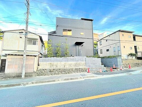 神奈川県鎌倉市津西１丁目 4980万円 4LDK