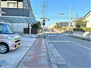 中古戸建　吉野１丁目　区画整理区域内 前面道路含む現地写真