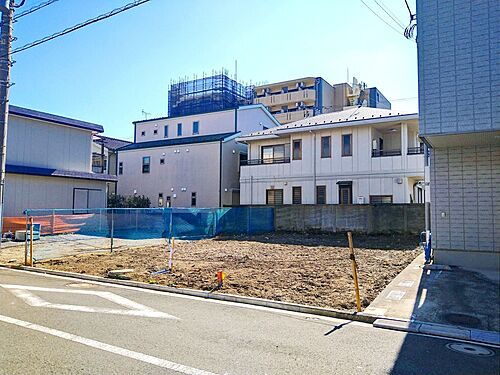 神奈川県横浜市鶴見区向井町３丁目 5780万円 2SLDK