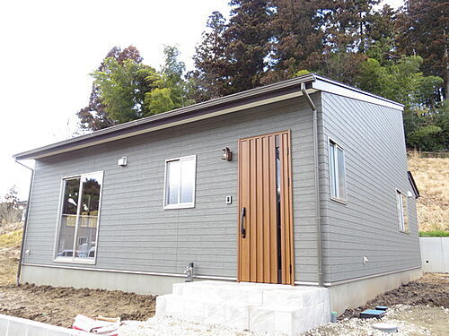 福島県二本松市冠木 2300万円
