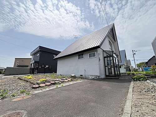 北海道岩見沢市北三条西２０丁目 中古住宅