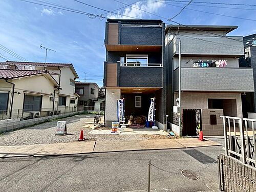 神奈川県川崎市幸区下平間 8180万円 4LDK