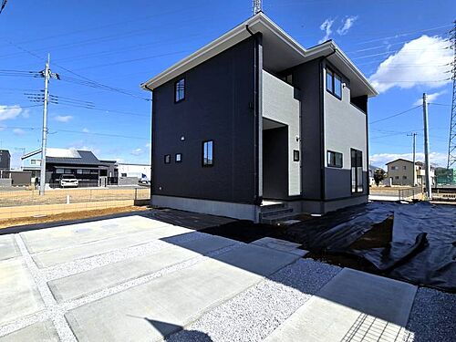 群馬県太田市宝町 2498万円 4LDK
