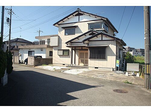 福井県坂井市春江町本堂 中古住宅